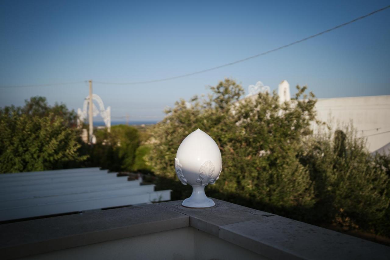 Prestigiosa Villa Con Piscina Condominiale Monopoli Exterior foto